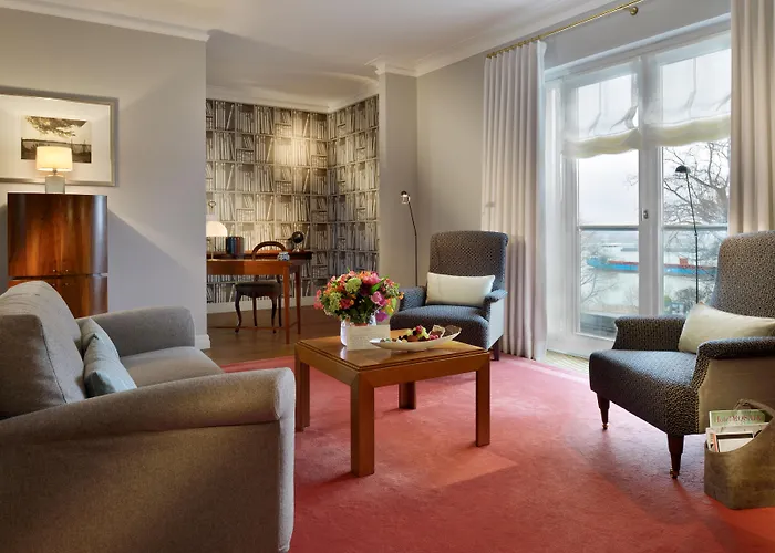 Hotel Louis C. Jacob